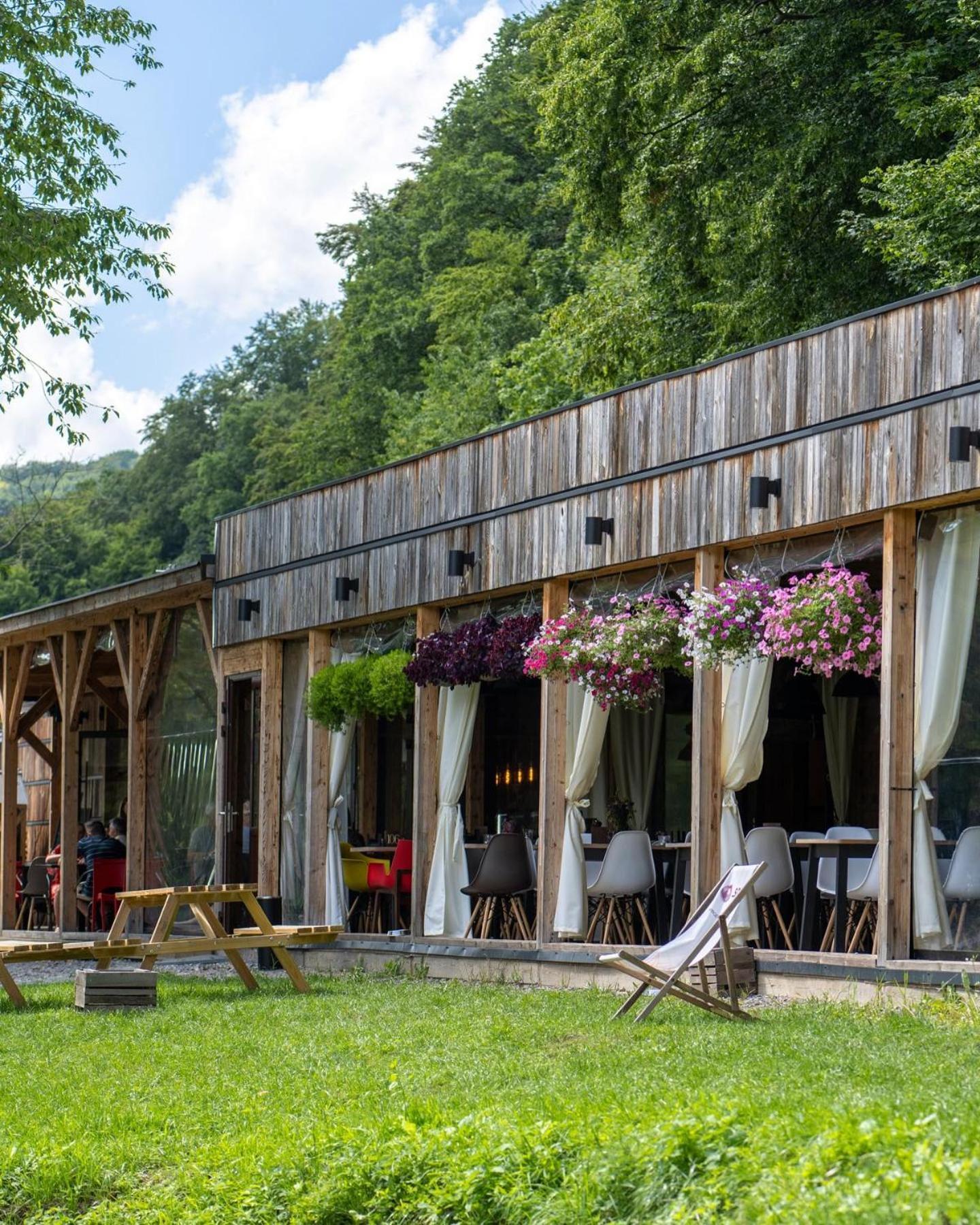 Rozin- Klimatyczne Domki Caloroczne I Jura Krakowsko-Czestochowska Villa Krzeszowice Exterior foto